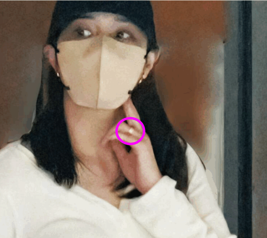 広瀬アリスの指輪写真アップ