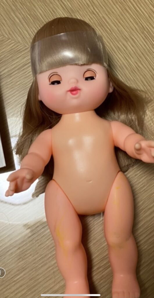 ネネちゃん人形の写真